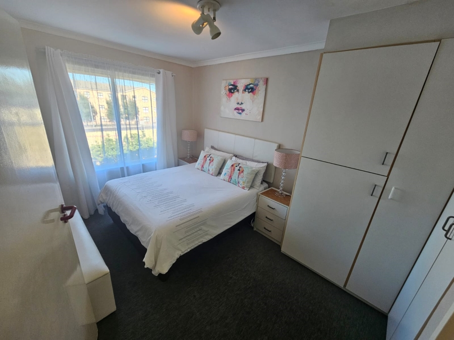 To Let 1 Bedroom Property for Rent in Churchill Estate Western Cape